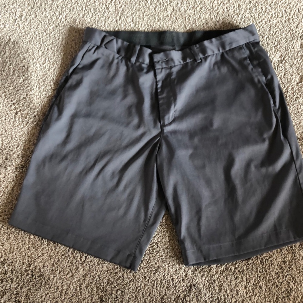 Mens Nike golf shorts